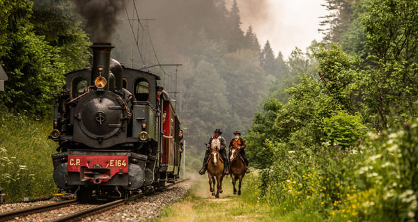 La traction, train à vapeur et attaque du train des Franches-Montagnes